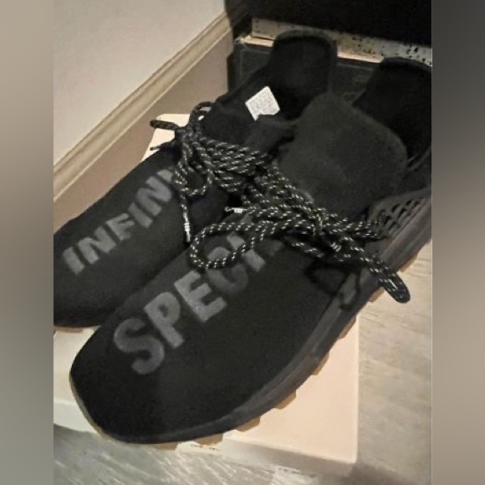 Adidas Pharrell Williams Human Race